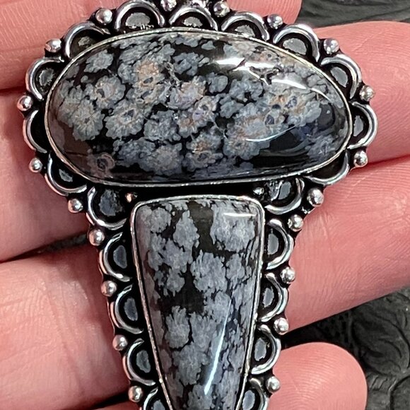Double Snowflake Obsidian Pendant Stone Crystal Jewelry - Picture 3 of 6